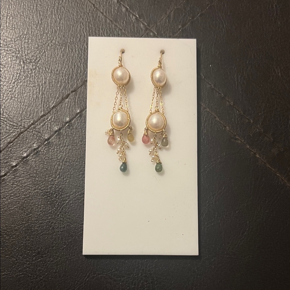 Elegant Gold and Pearl Drop Earrings